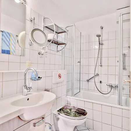 Ferienwohnung Held In - D 067.6109 Apartment Zingst